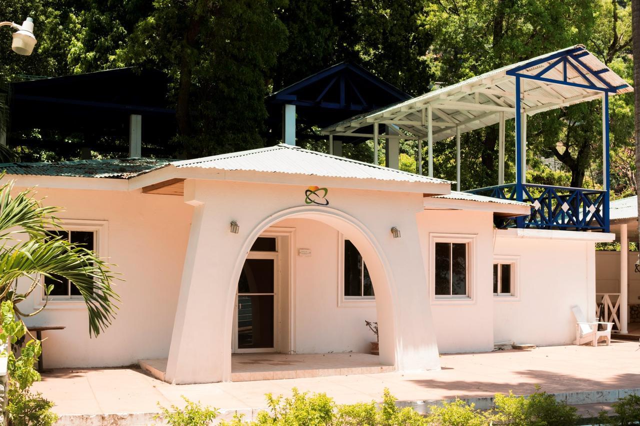 Le Grand Hotel Beck Cap-Haïtien Exteriör bild