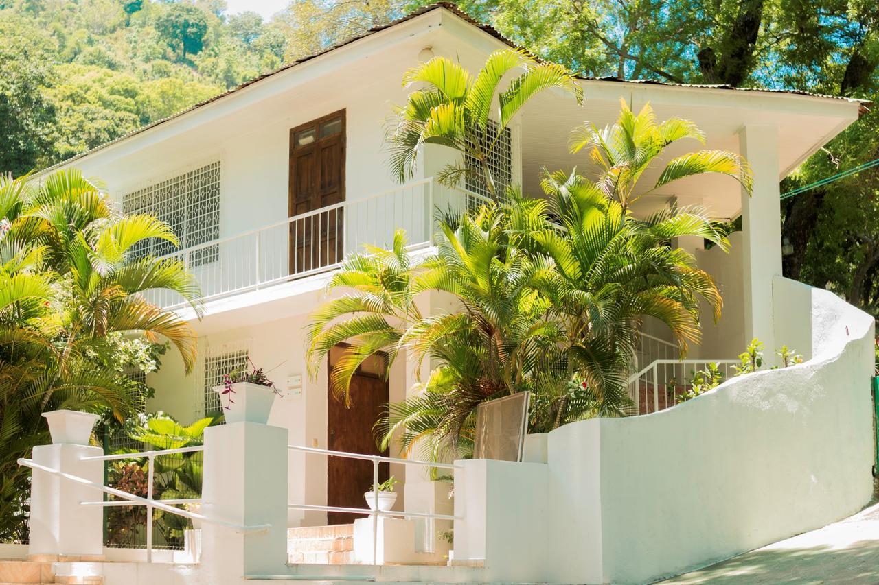 Le Grand Hotel Beck Cap-Haïtien Exteriör bild