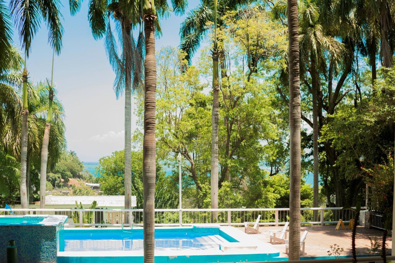 Le Grand Hotel Beck Cap-Haïtien Exteriör bild