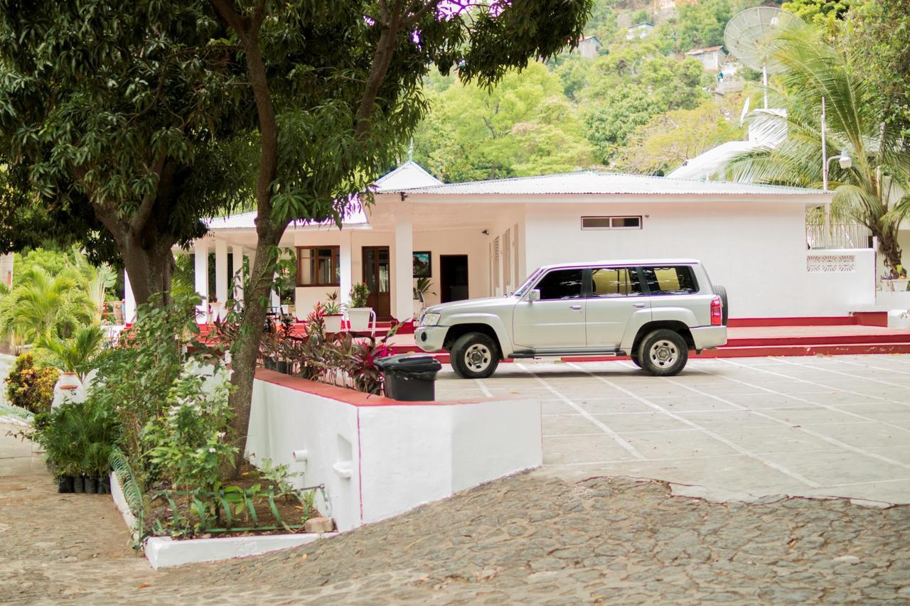 Le Grand Hotel Beck Cap-Haïtien Exteriör bild
