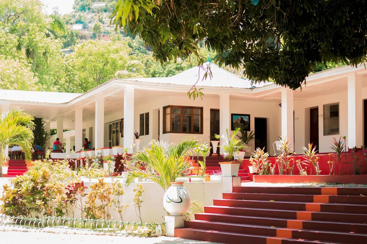 Le Grand Hotel Beck Cap-Haïtien Exteriör bild